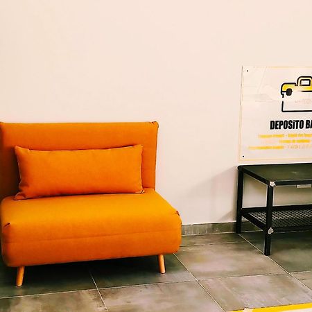 Garage47 Storica Officina Meccanica Loft B&B In 皮恩扎 外观 照片