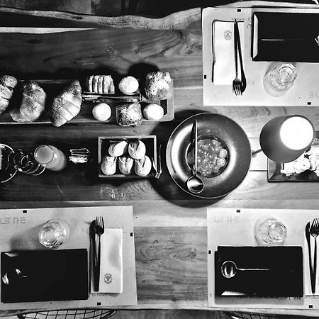 Garage47 Storica Officina Meccanica Loft B&B In 皮恩扎 外观 照片